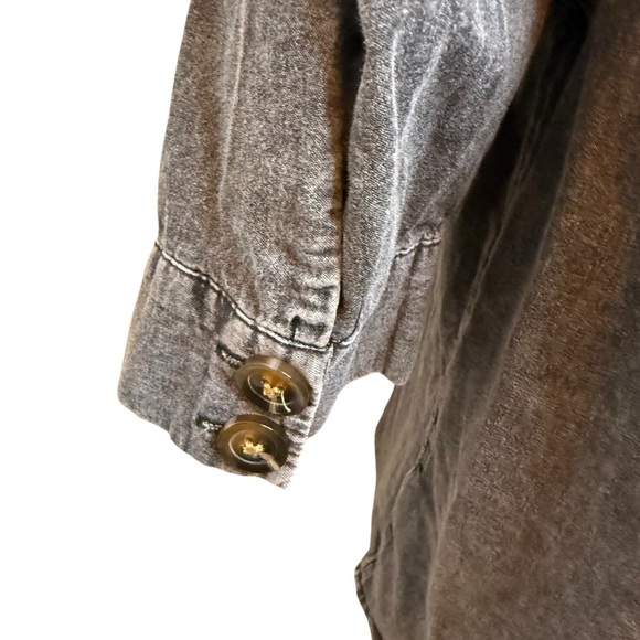 Who What Wear | Gray Riffle Sleeve Button Down Shirt | Sz S - Picture 7 of 9